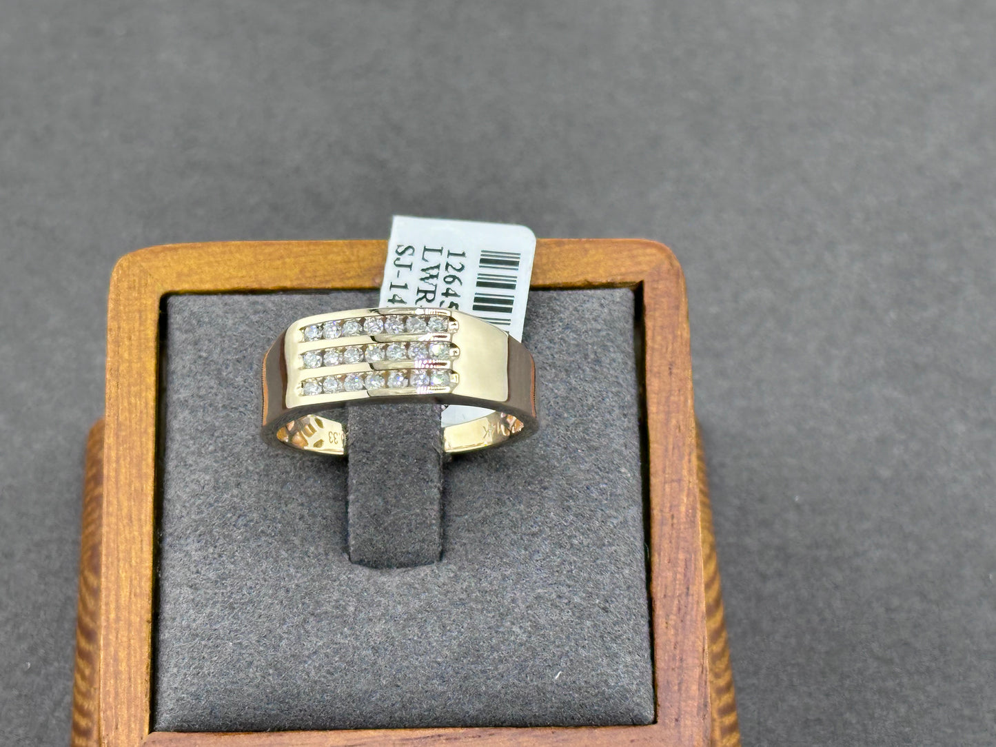 .33ct 14K Yellow Gold Diamond Men's Ring Band Size 10