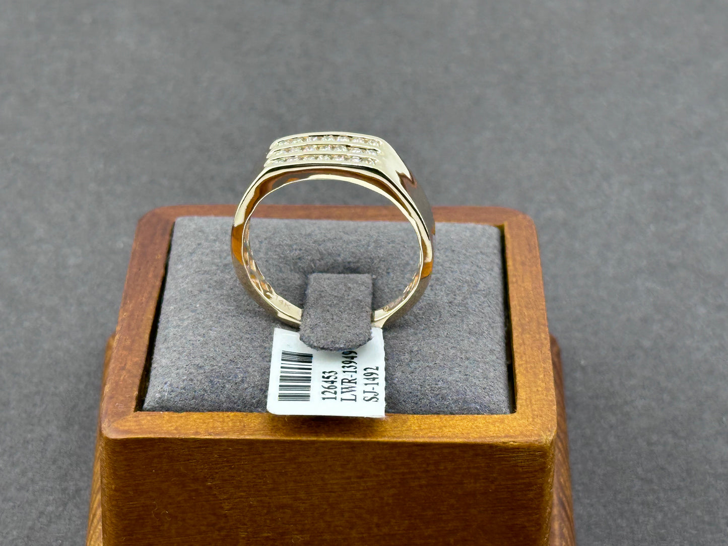 .33ct 14K Yellow Gold Diamond Men's Ring Band Size 10