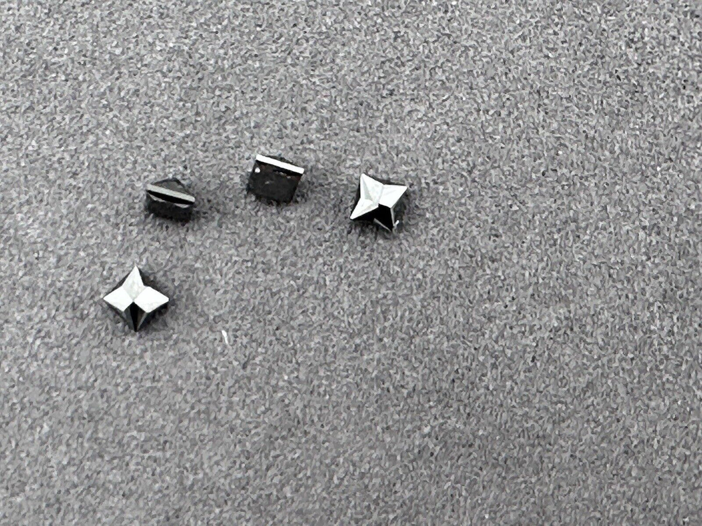 BLACK NATURAL LOOSE DIAMONDS PRINCESS CUT COLOR(D) 3MM